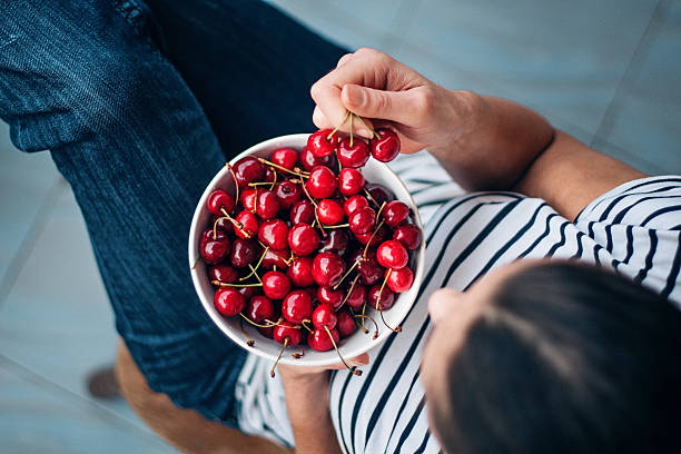 Por Qué Comer Cerezas: 7 Beneficios Para La Salud - Etopic.es